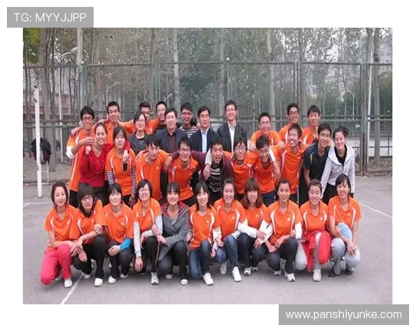 赛后分析:广州排球队与深圳排球队心理素质对比及影响因素探讨 赛后分析:广州排球队与深圳排球队心理素质对比及影响因素探讨